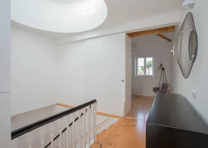 Liiiving In | Historic & Sunny Terrace