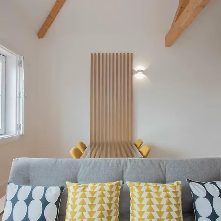 Apartment Liiiving In | Historic & Sunny Terrace