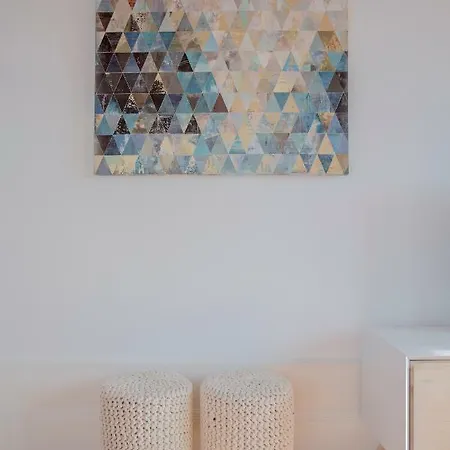 Liiiving In | Historic & Sunny Terrace Apartment *